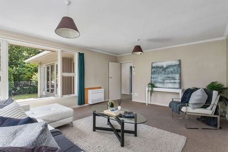 Photo of property in 9 Burnside Crescent, Burnside, Christchurch, 8053