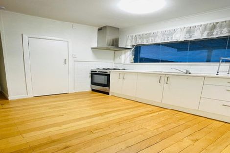 Photo of property in 231 Hepburn Road, Glendene, Auckland, 0602