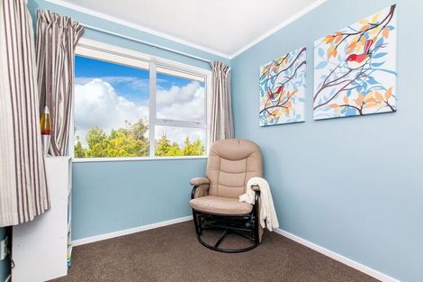 Photo of property in 1/41 Elizabeth Drive, West Harbour, Auckland, 0618