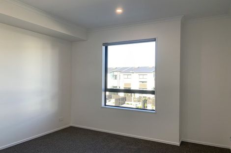 Photo of property in 18 Hema Road, Hobsonville, Auckland, 0616