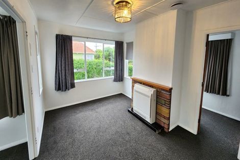 Photo of property in 9 Plympton Street, Brooklands, New Plymouth, 4310