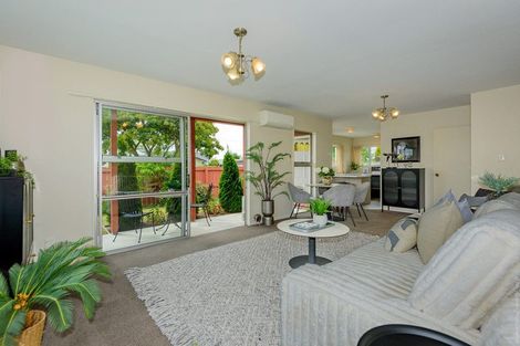 Photo of property in 1/80 Veitches Road, Casebrook, Christchurch, 8051