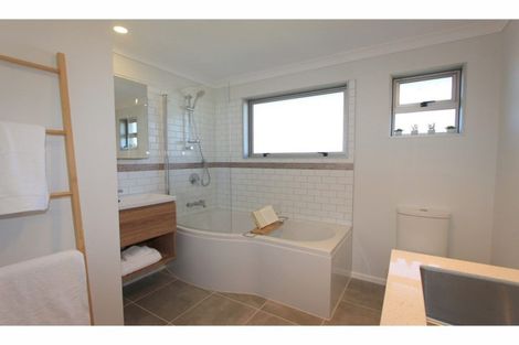 Photo of property in 147 Weld Street, Redwoodtown, Blenheim, 7201