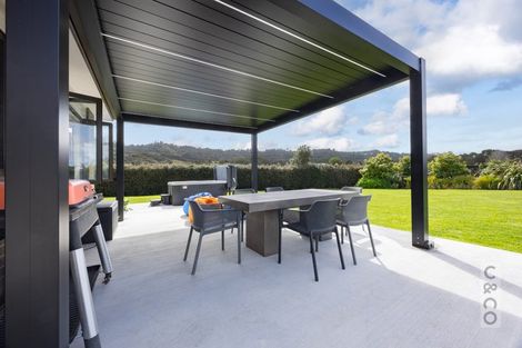 Photo of property in 30 Robert Might Road, Huapai, Kumeu, 0810