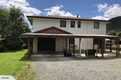 Photo of property in 11 Turners Road, Waikawa, Picton, 7220