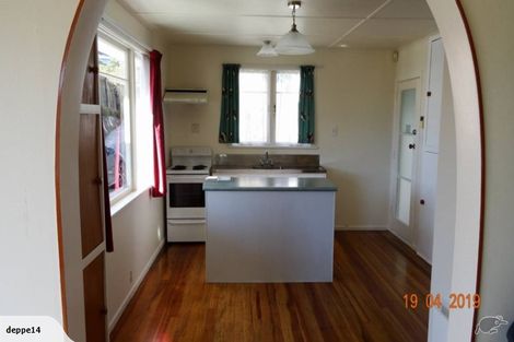 Photo of property in 9 Fraser Avenue, Johnsonville, Wellington, 6037