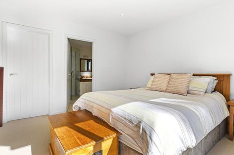 Photo of property in 214 Mapara Road, Acacia Bay, Taupo, 3385