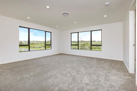 Photo of property in 1 Hutukawa Drive, Beachlands, Auckland, 2018