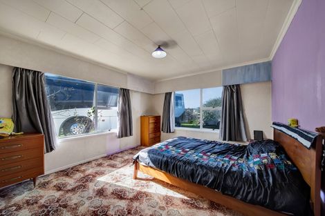 Photo of property in 10 Denby Road, Hawera, 4672