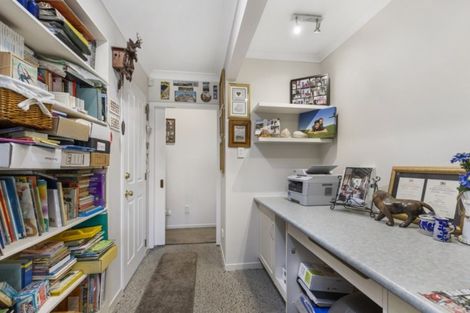 Photo of property in 1 Belmont Rise, Katikati, 3129