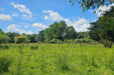 Photo of property in 855 Makerua Road, Tokomaru, Palmerston North, 4474