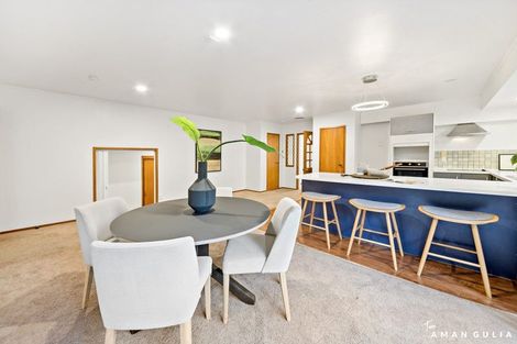 Photo of property in 40 Pigeon Mountain Road, Half Moon Bay, Auckland, 2012
