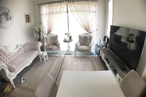 Photo of property in 142/2 Armoy Drive, East Tamaki, Auckland, 2016