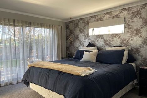 Photo of property in 12 Mynah Place, Welcome Bay, Tauranga, 3112