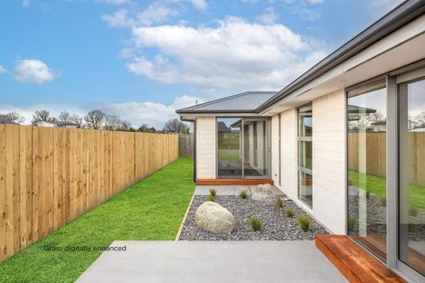 Photo of property in 27 Grey View Grove, Rangiora, 7400