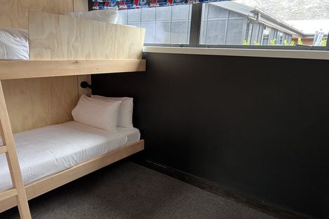 Photo of property in 28 Myles Way, Lower Shotover, Queenstown, 9304