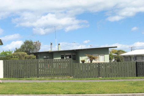 Photo of property in 17 Taupo View Road, Taupo, 3330