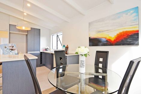 Photo of property in 1/47 Farquhar Road, Glendene, Auckland, 0602