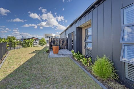 Photo of property in 9 Awatea Drive, Whitianga, 3510