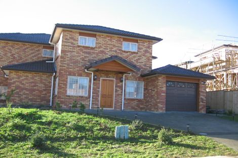 Photo of property in 20 Ballymore Drive, Pinehill, Auckland, 0632