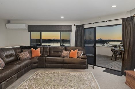 Photo of property in 29 Downing Place, Welcome Bay, Tauranga, 3112