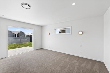 Photo of property in 2 Mohaka Street, Poraiti, 4112