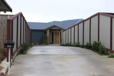 Photo of property in 117 Schnell Drive, Kelvin Grove, Palmerston North, 4414