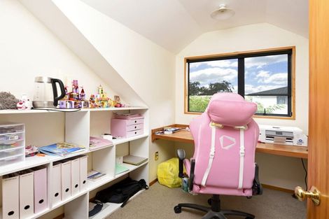 Photo of property in 35 Olympus Way, Richmond, 7020