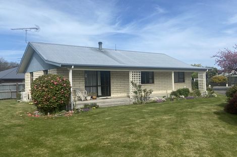 Photo of property in 13 Mitchell Place, Netherby, Ashburton, 7700