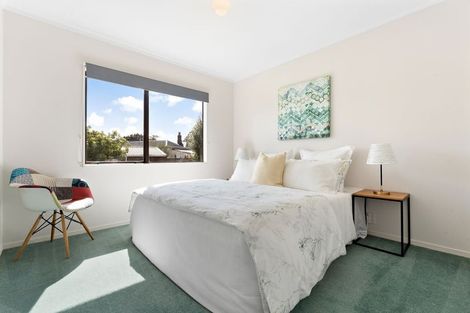 Photo of property in 3/388a West Coast Road, Glen Eden, Auckland, 0602