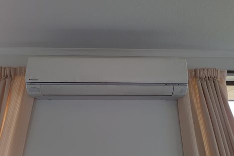 Photo of property in 1/2 Leitch Street, Somerfield, Christchurch, 8024