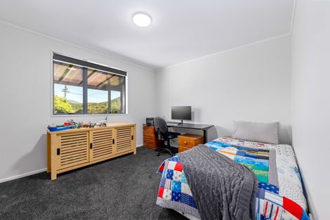 Photo of property in 17 Boons Valley Road, Waikawa, Picton, 7220