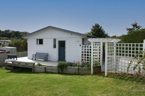 Photo of property in 12 Beach Street, Waikouaiti, 9510