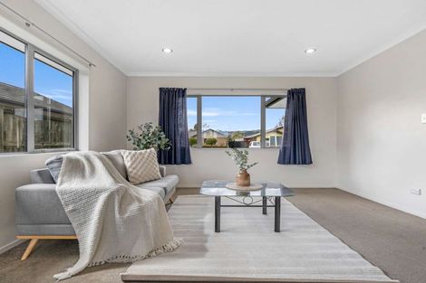 Photo of property in 39 Carroll Place, Owhata, Rotorua, 3010