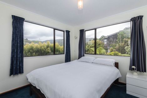 Photo of property in 39 Thatcher Crescent, Crofton Downs, Wellington, 6035