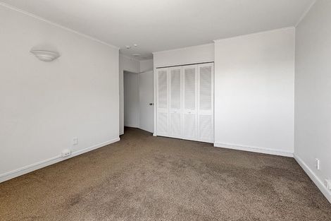 Photo of property in Mansfield Towers, 1 Grant Road, Thorndon, Wellington, 6011