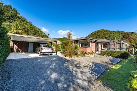 Photo of property in 20 George Street, Picton, 7220