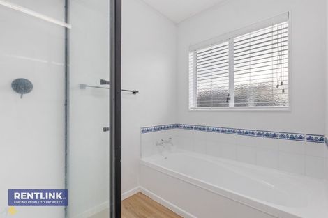 Photo of property in 23 Balmacewen Place, Mount Maunganui, 3116