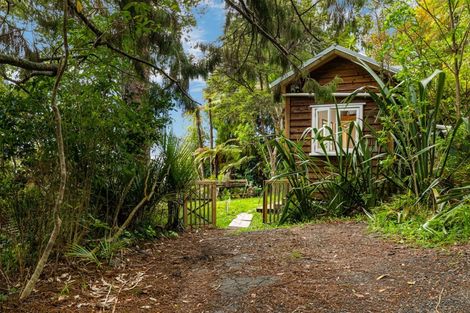Photo of property in 160 Opanuku Road, Henderson Valley, Auckland, 0612