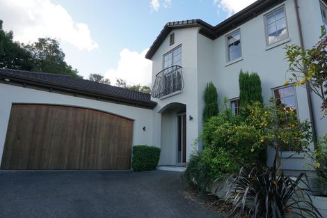 Photo of property in 24 Leburn Crescent, Flat Bush, Auckland, 2016