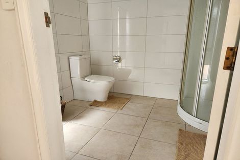 Photo of property in 132 Wadestown Road, Wadestown, Wellington, 6012