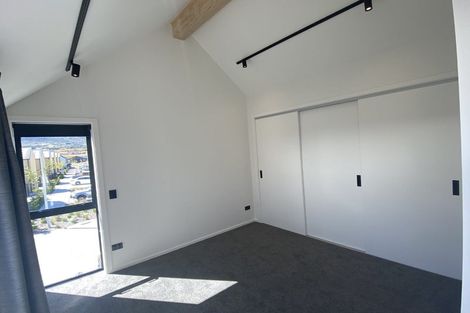 Photo of property in 12 Casterway Crescent, Jacks Point, 9371