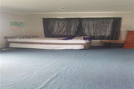 Photo of property in 31 Churchill Avenue, Manurewa, Auckland, 2102