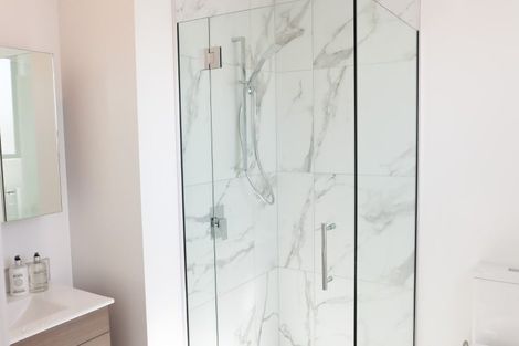 Photo of property in 1 Division Street, Riccarton, Christchurch, 8041