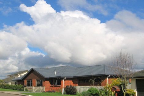 Photo of property in 2 Hayward Rise, Owhata, Rotorua, 3010