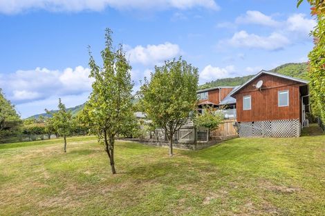 Photo of property in 46 Huia Street, Waikanae, 5036