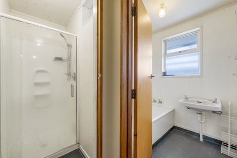 Photo of property in 2 Te Rewha Street, Turangi, 3334