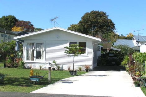 Photo of property in 13 Seine Road, Forrest Hill, Auckland, 0620