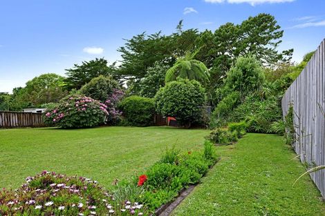 Photo of property in 42 Banks Street, Marfell, New Plymouth, 4310