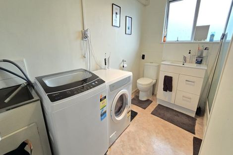 Photo of property in 5/46 School Road, Morningside, Auckland, 1021